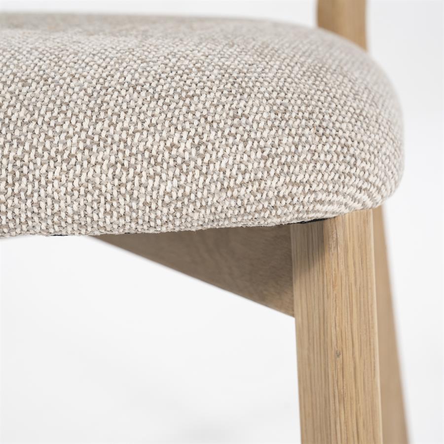 Eetkamerstoel Mikky | Taupe Stoff | Houten Poten